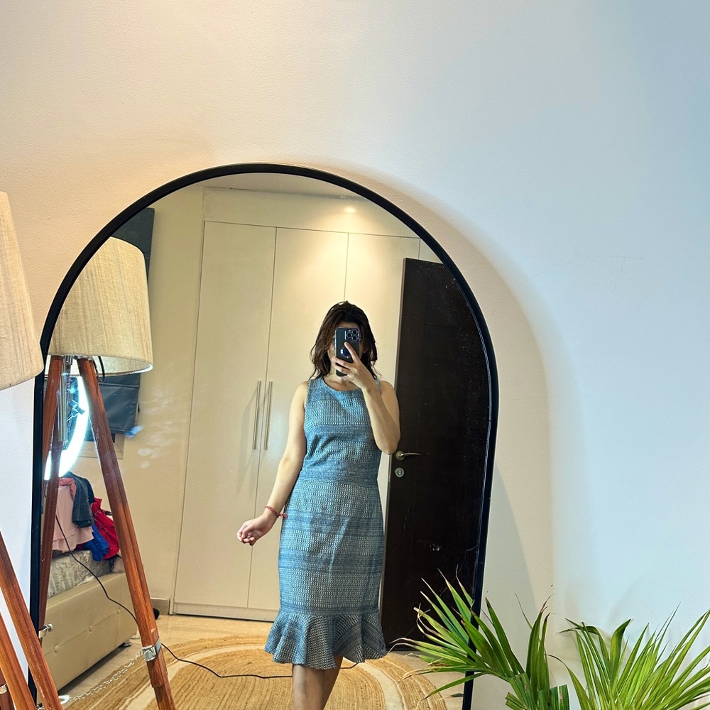 Banana republic dress - Picture 5 of 8